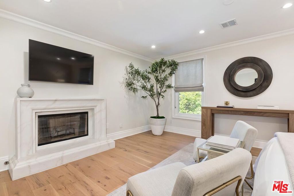 4045 Davana Road Property Photo 15