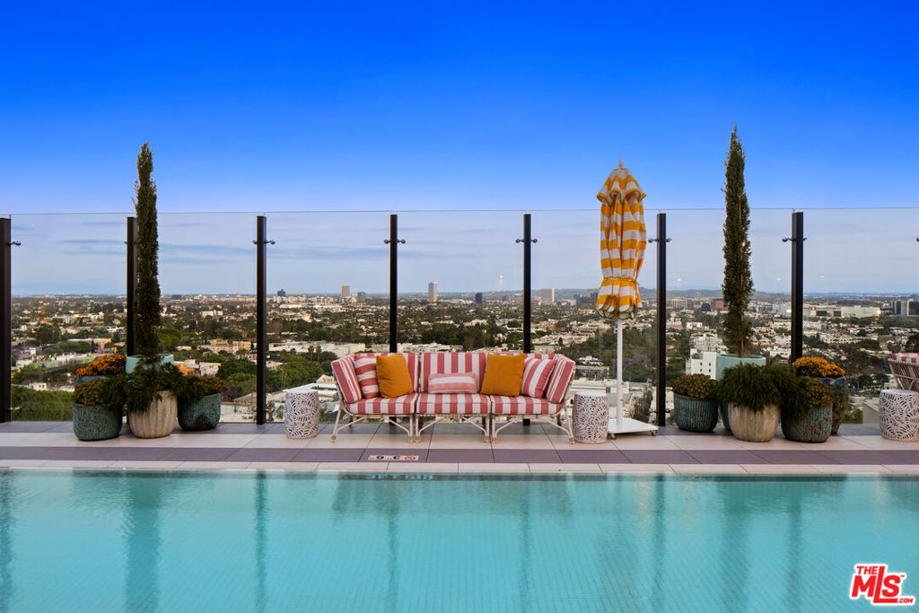 8420 W Sunset Boulevard 504 Property Photo 42