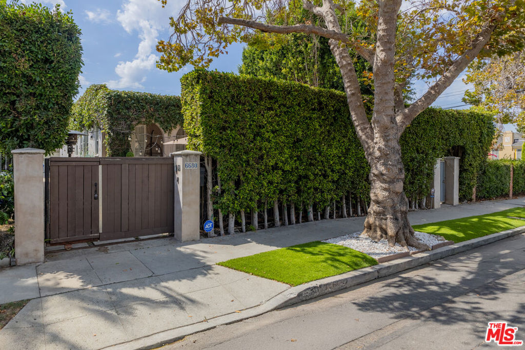 6680 Drexel Avenue Property Photo
