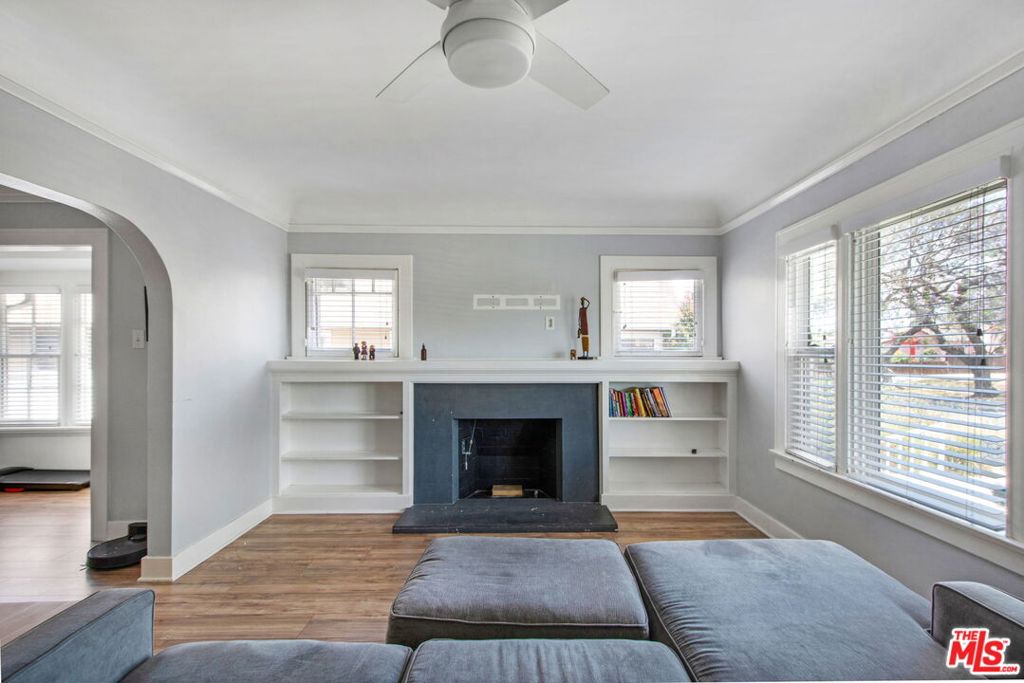 2051 W 78th Place Property Photo 1