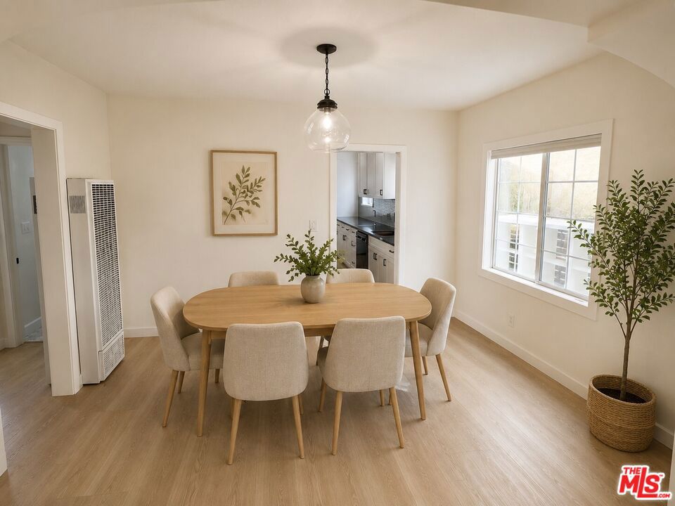 3957 Tivoli Avenue Property Photo 6