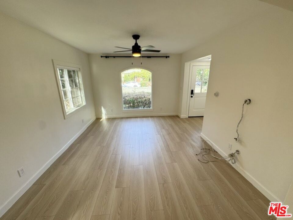 3957 Tivoli Avenue Property Photo 26