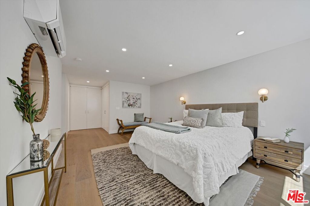 7560 Hollywood Boulevard 106 Property Photo 13