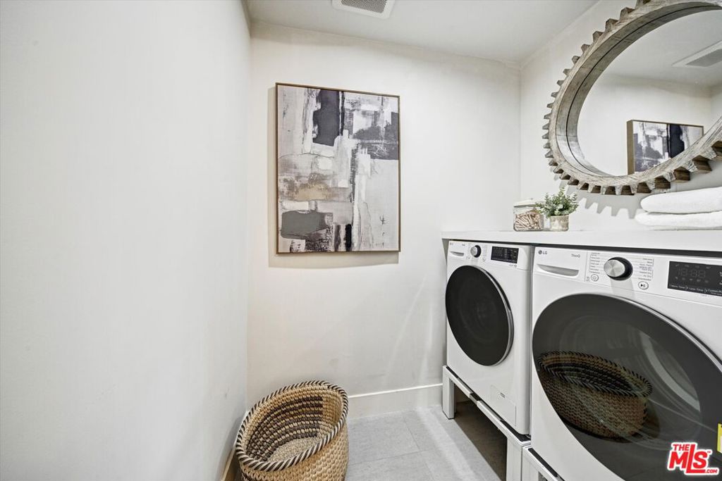 7560 Hollywood Boulevard 106 Property Photo 29