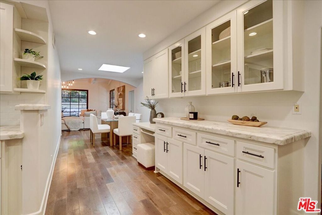10353 Mississippi Avenue Property Photo 15