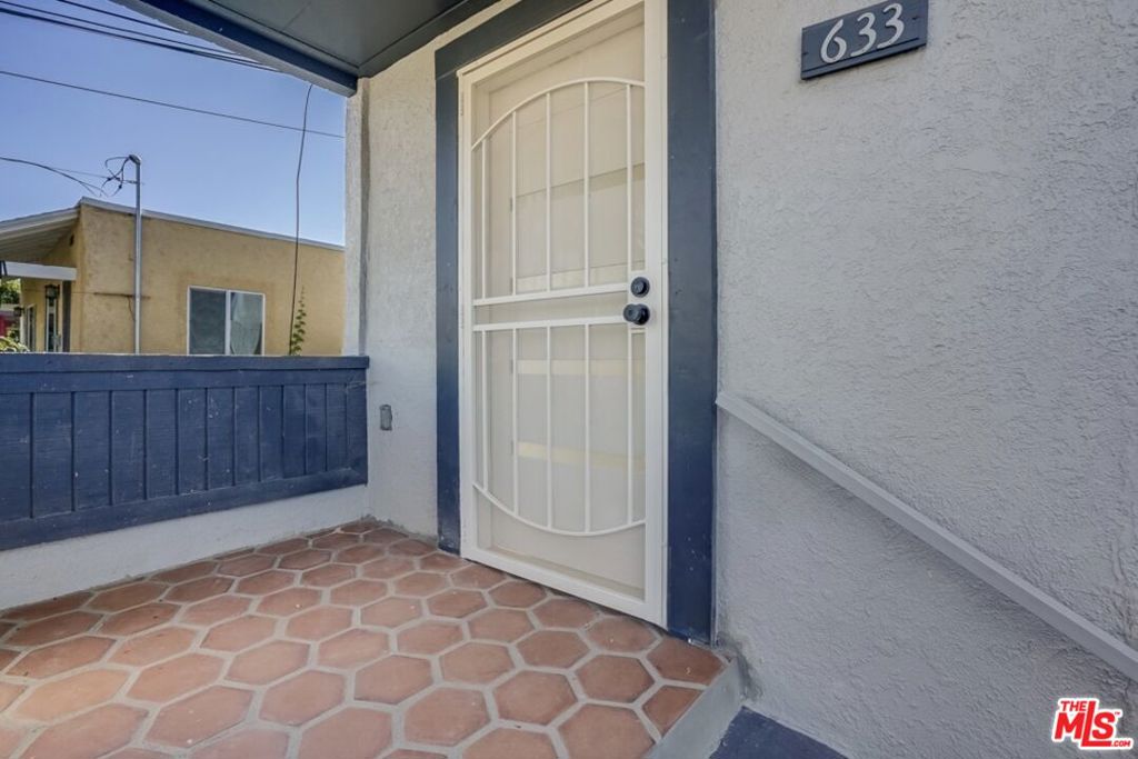 633 N Rampart Boulevard Property Photo 19