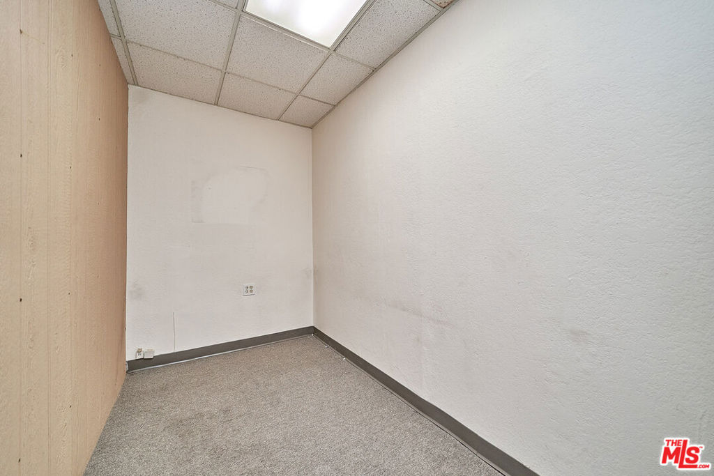 3361 W 1st Street 200 Property Photo 16