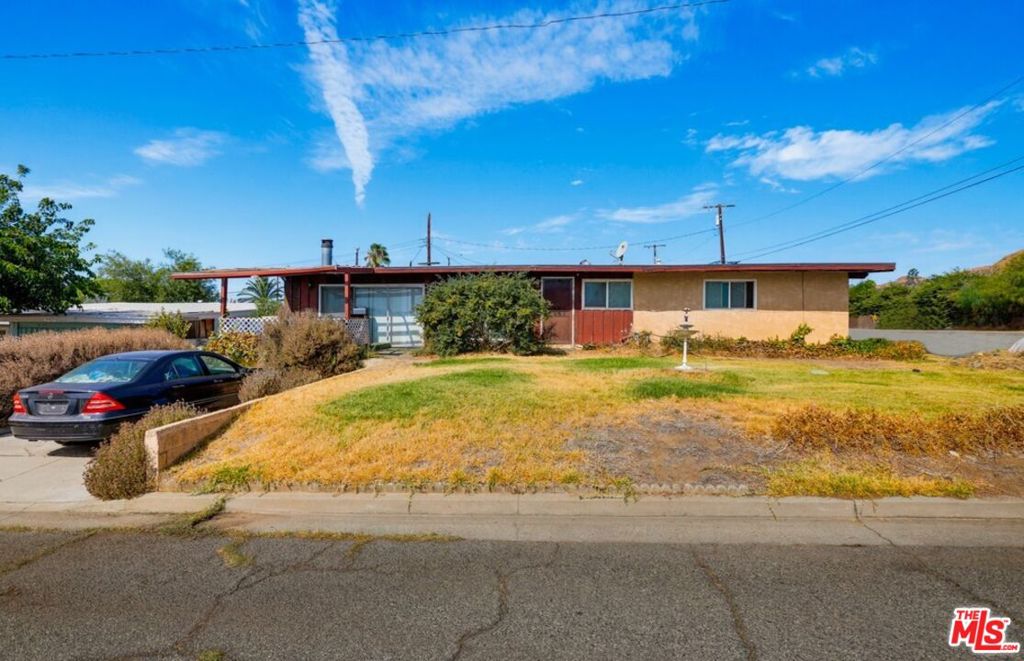 1175 Weaver Street Property Photo 1