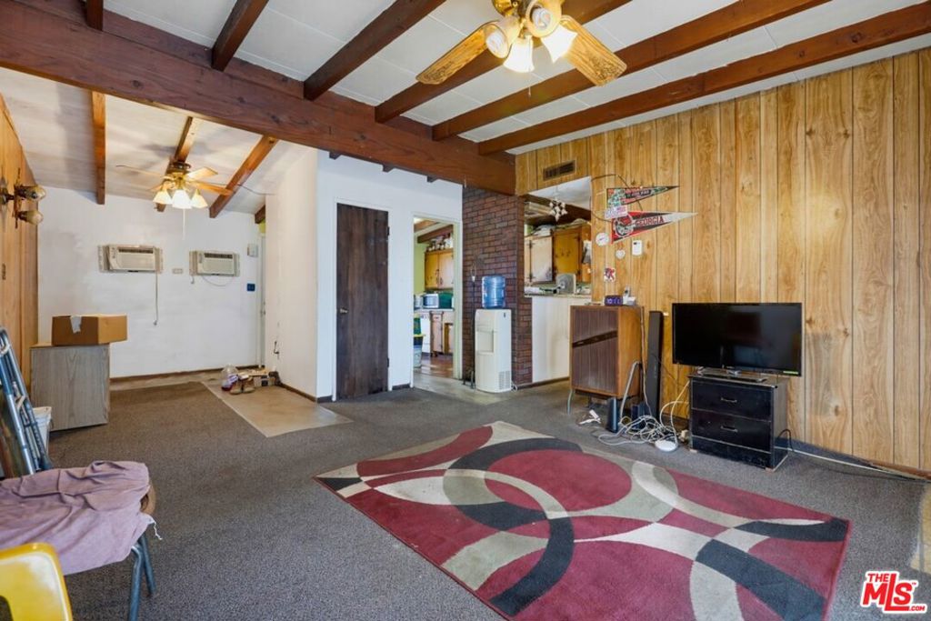 1175 Weaver Street Property Photo 2