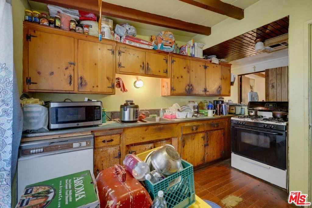 1175 Weaver Street Property Photo 13