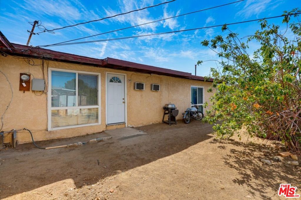 1175 Weaver Street Property Photo 32