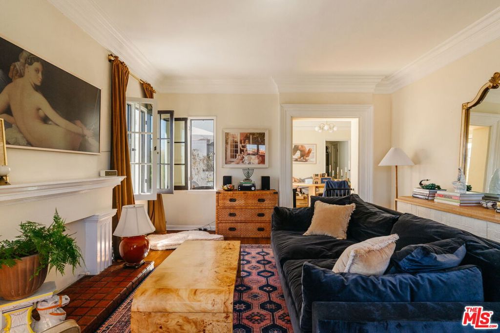 6366 Orange Street Property Photo 5