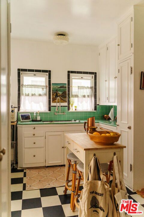 6366 Orange Street Property Photo 48