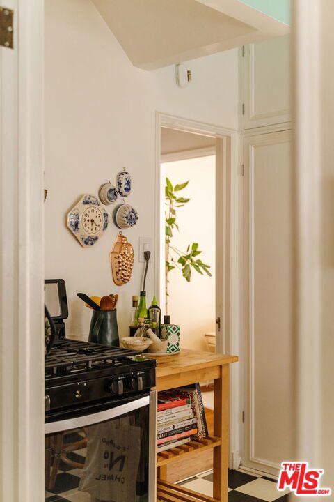 6366 Orange Street Property Photo 52