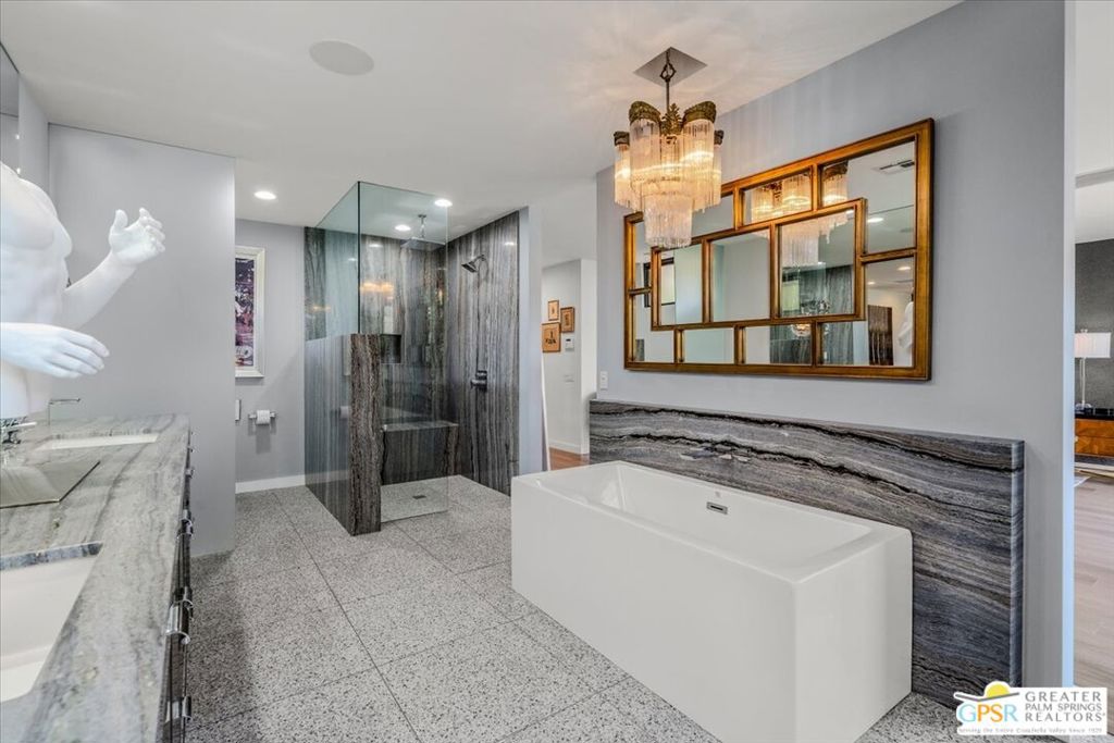 1 Park Lane Property Photo 26