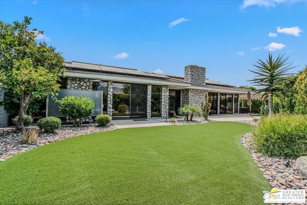 1 Park Lane Property Photo 40