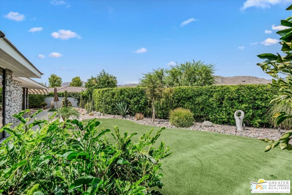 1 Park Lane Property Photo 42