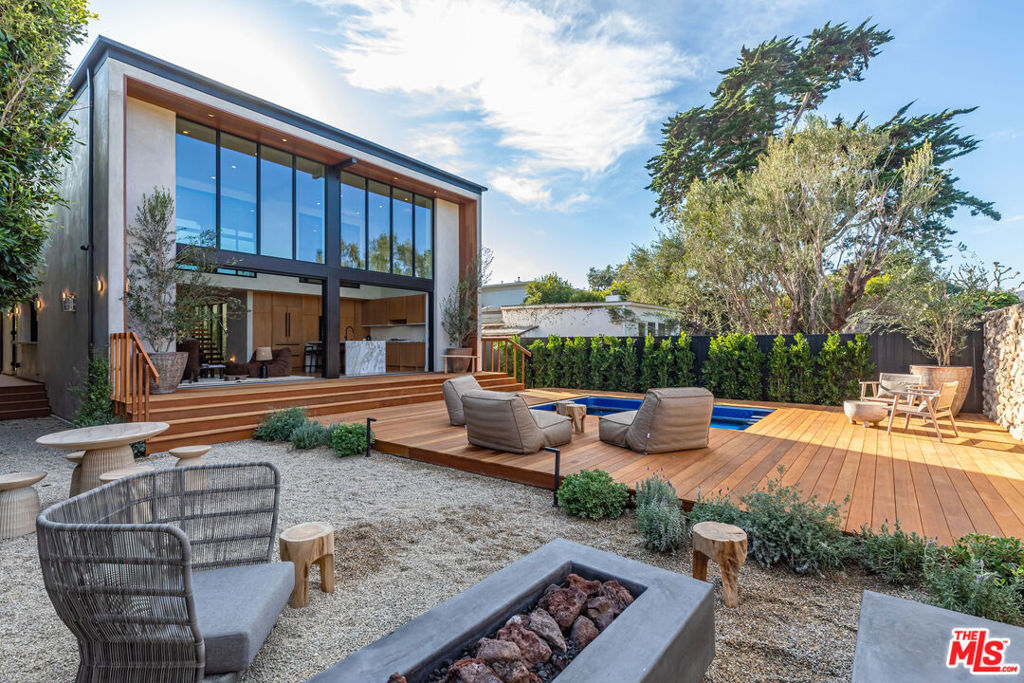 23505 Malibu Colony Road Property Photo 1