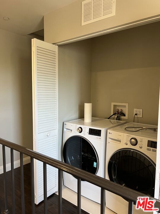 9124 Florence Avenue Property Photo 9