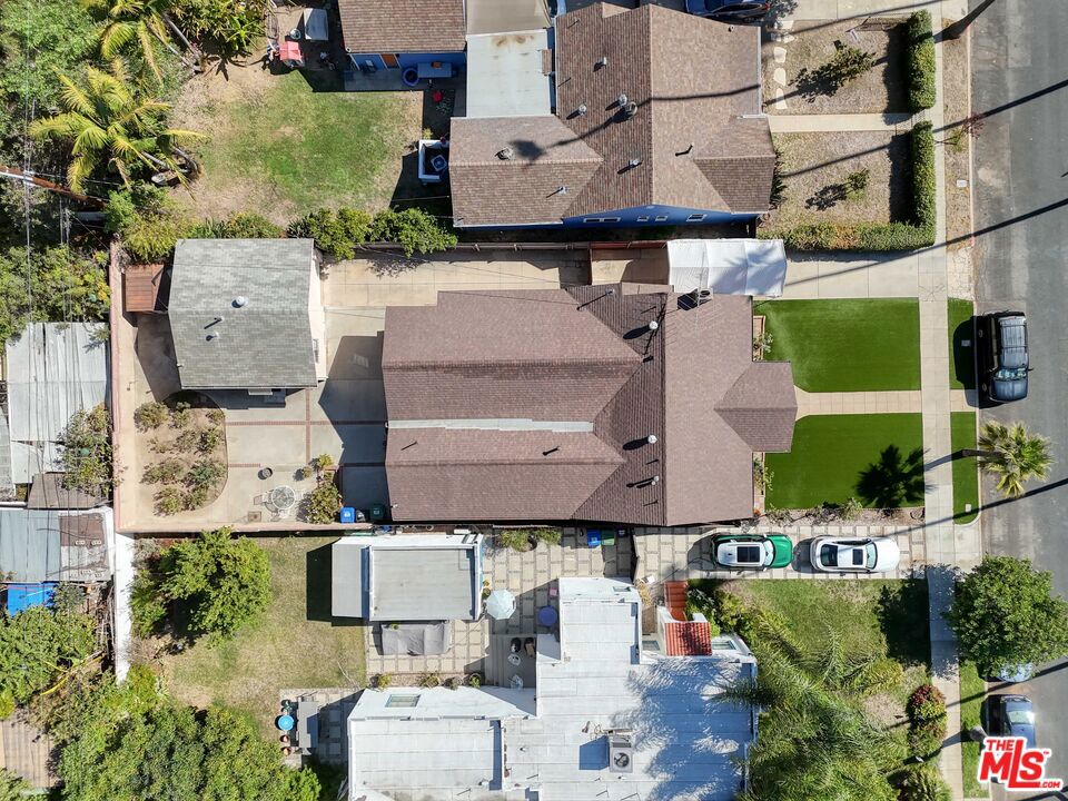 5132 Townsend Avenue Property Photo 34