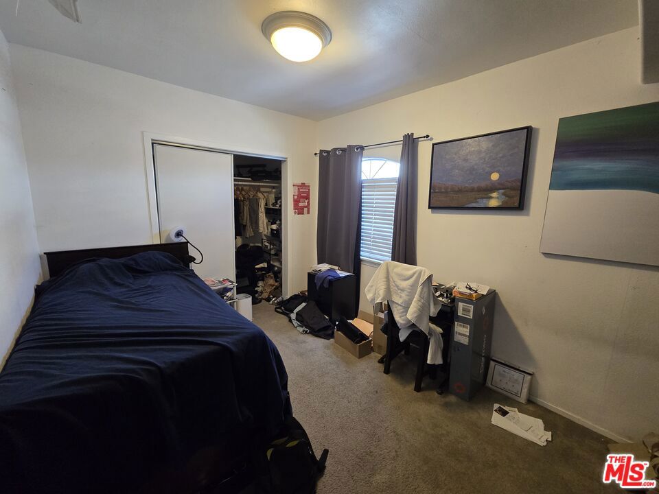 10420 Palms Boulevard Property Photo 10