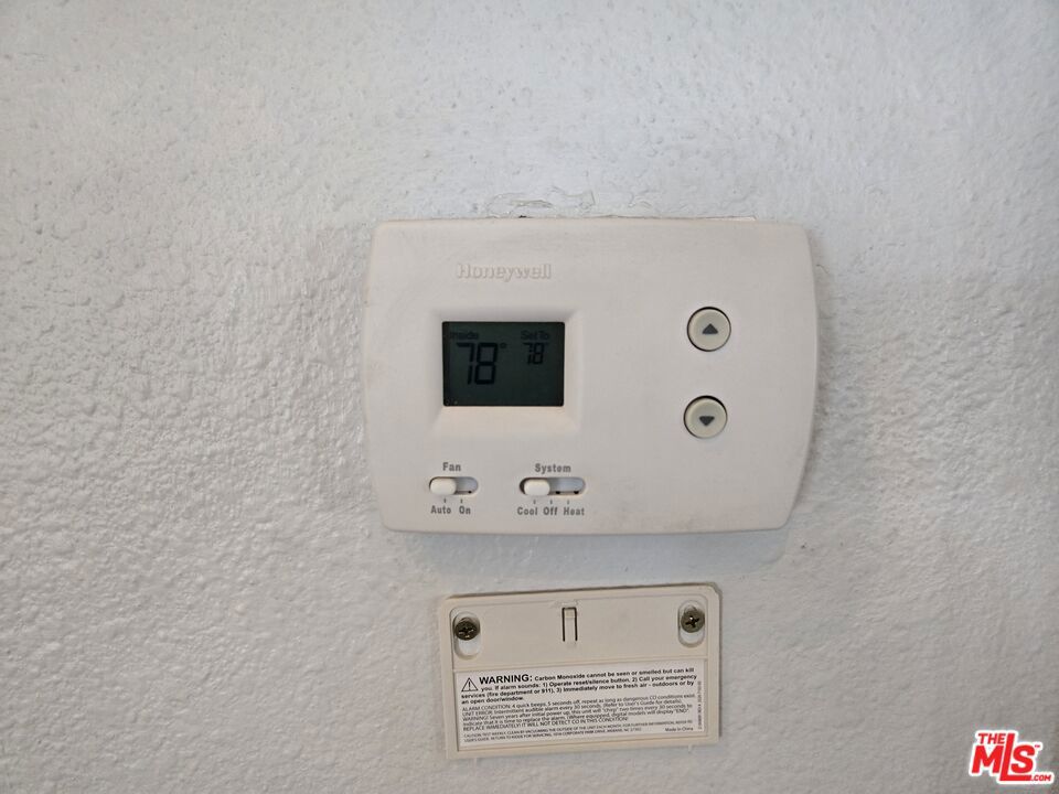 10420 Palms Boulevard Property Photo 13