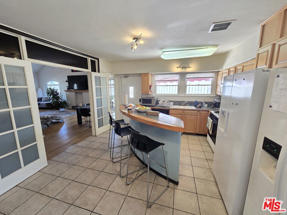 10420 Palms Boulevard Property Photo 19