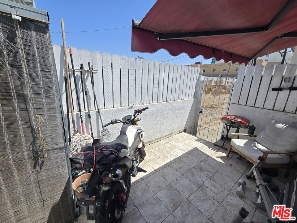 10420 Palms Boulevard Property Photo 26