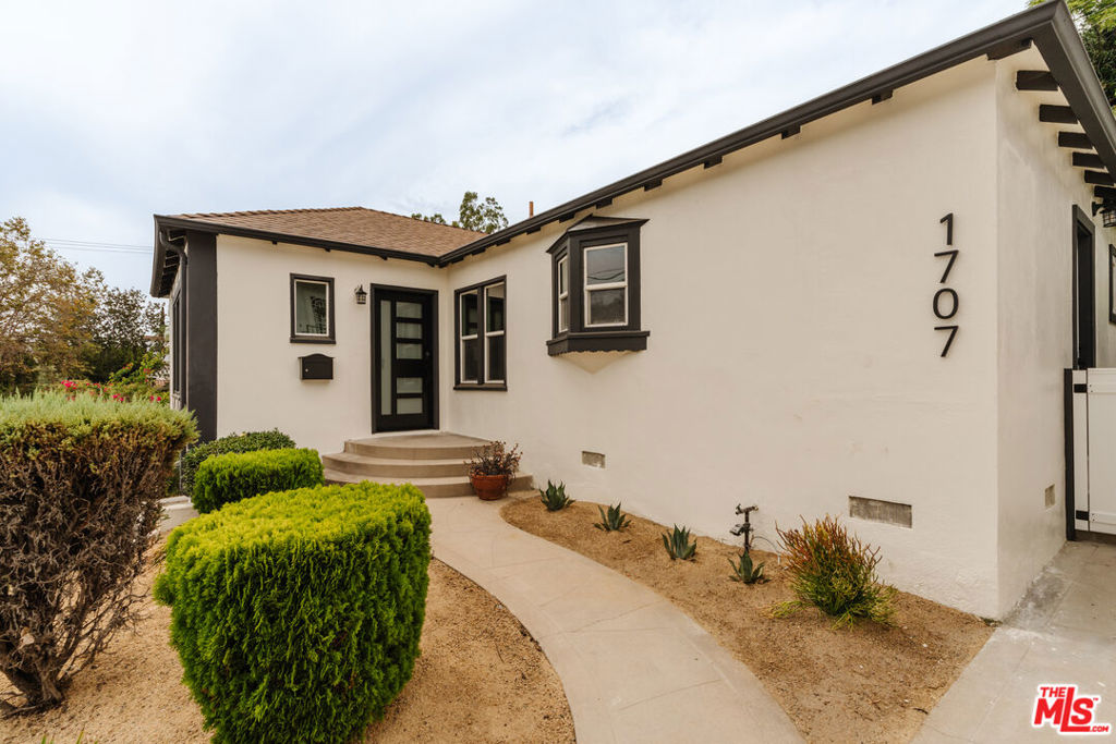1707 Westerly Terrace Property Photo 4