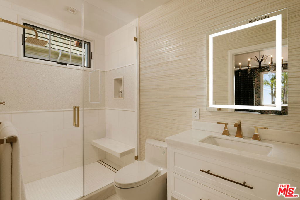 1445 Via Cresta Property Photo 27