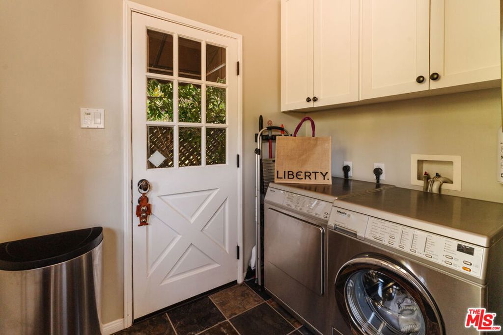 6812 Treasure Trail Property Photo 22