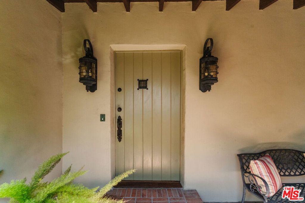 6812 Treasure Trail Property Photo 48