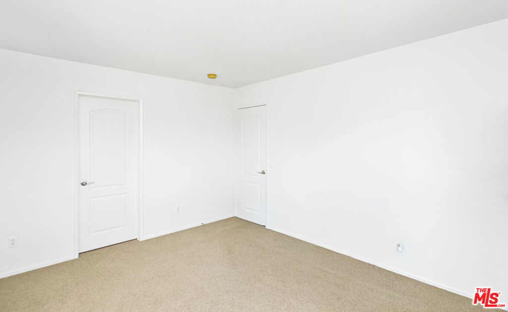 2167 Snowberry Lane Property Photo 35