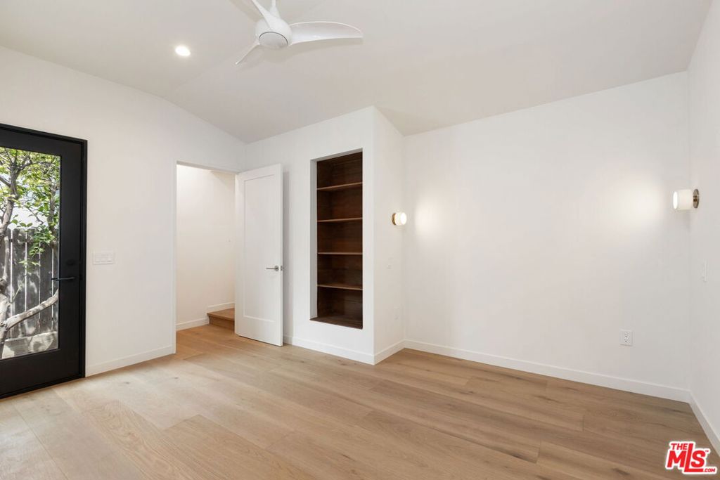 7102 Pacific View Drive Property Photo 26