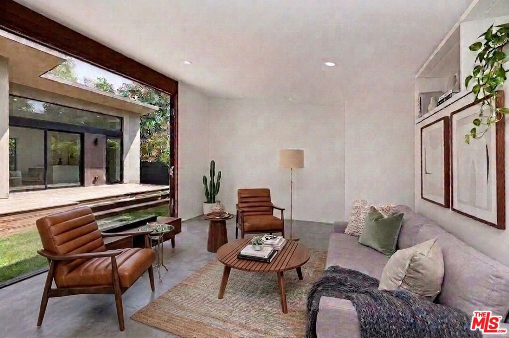 7102 Pacific View Drive Property Photo 37
