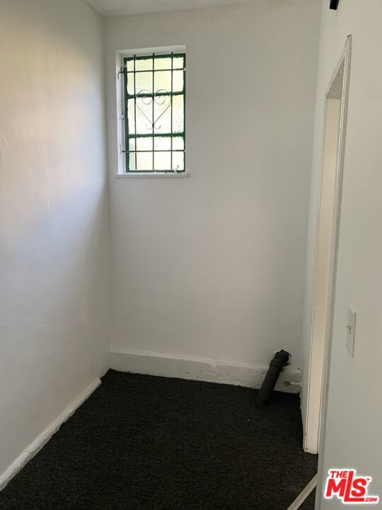 3054 Virginia Road Property Photo 4