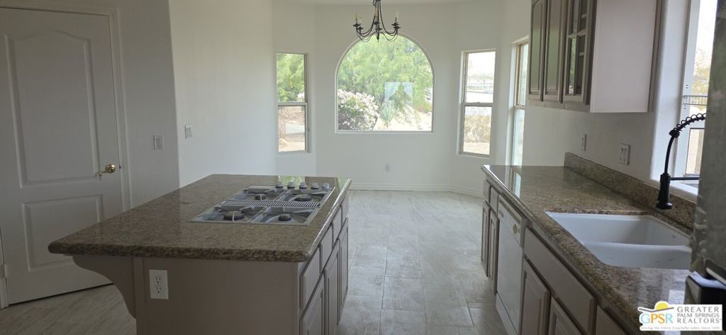 67565 Monterey Road Property Photo 7