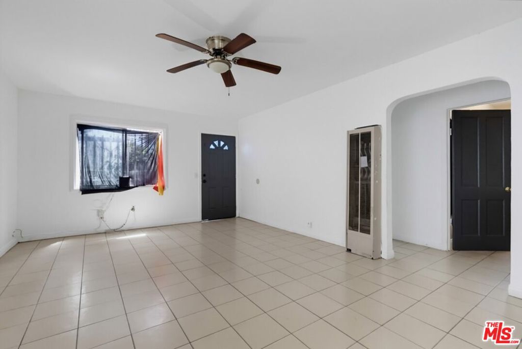 331 W 92nd Street Property Photo 10
