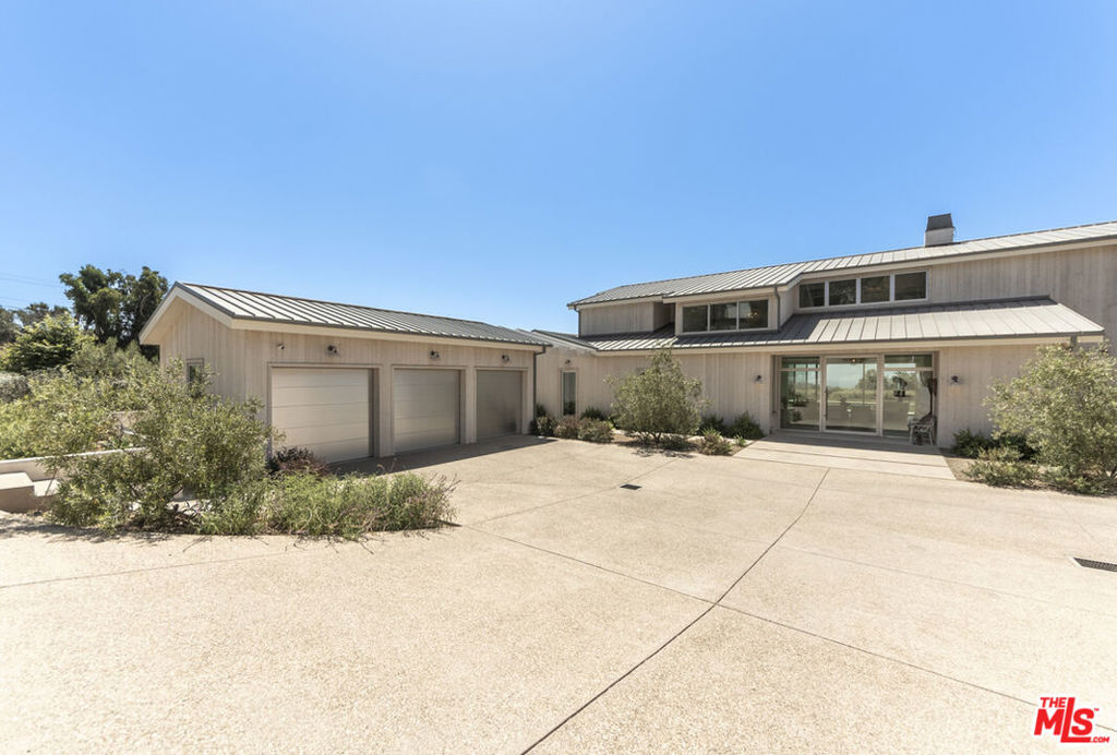 29958 Harvester Road Property Photo 1