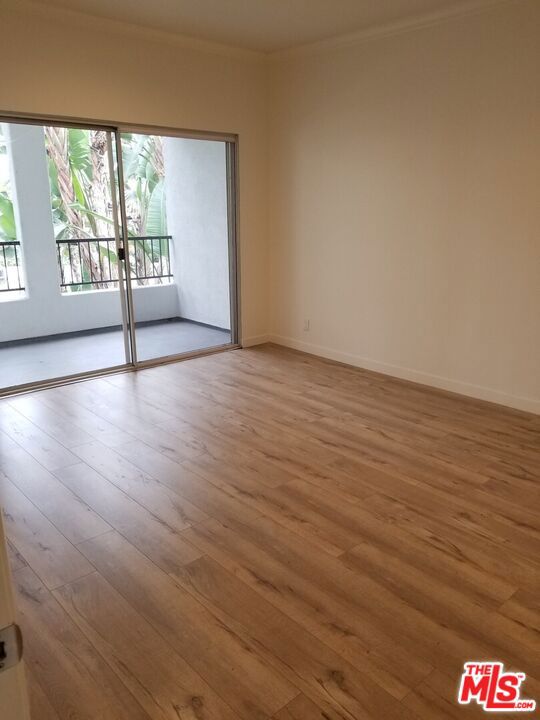 1031 N Crescent Heights Boulevard 1b Property Photo 13