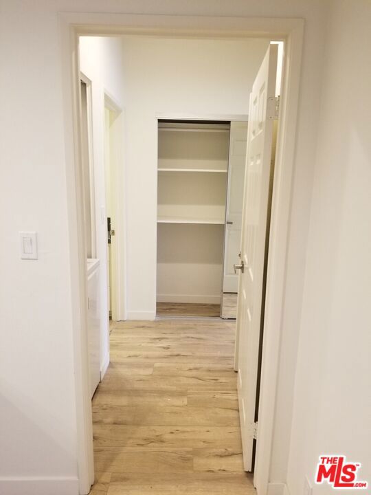 1031 N Crescent Heights Boulevard 1b Property Photo 24