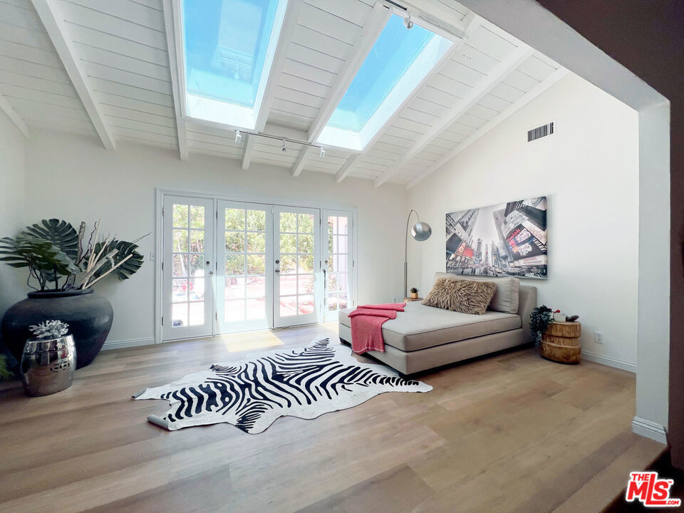 22477 Liberty Bell Road Property Photo 2