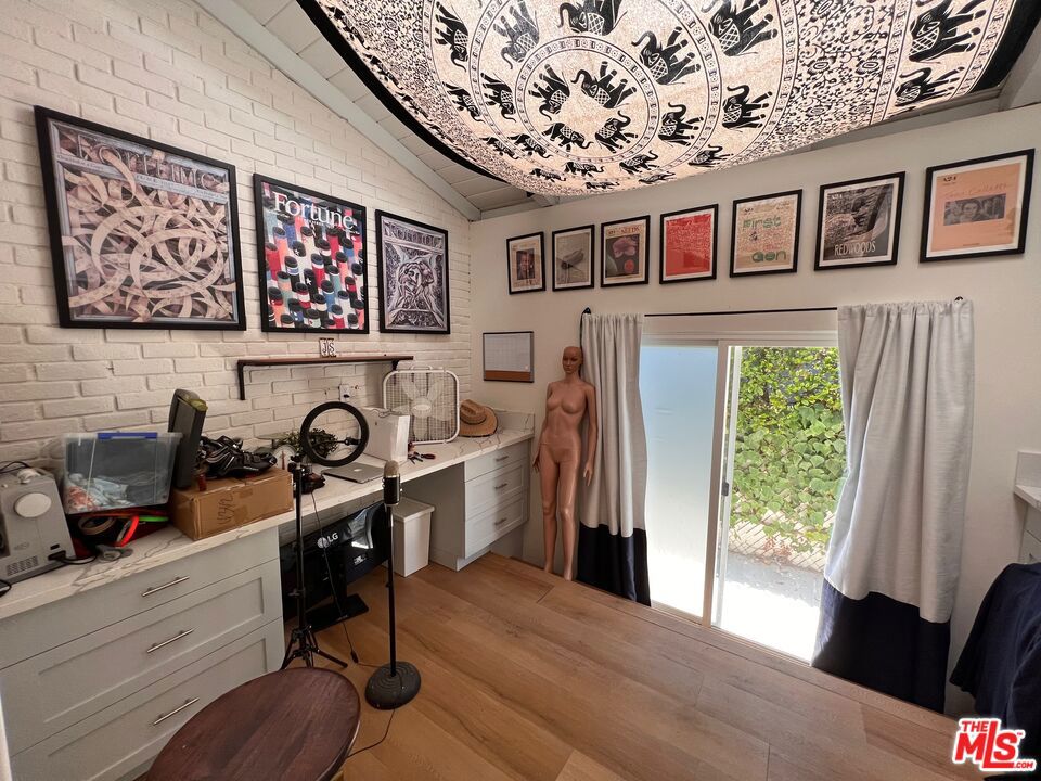 22477 Liberty Bell Road Property Photo 8