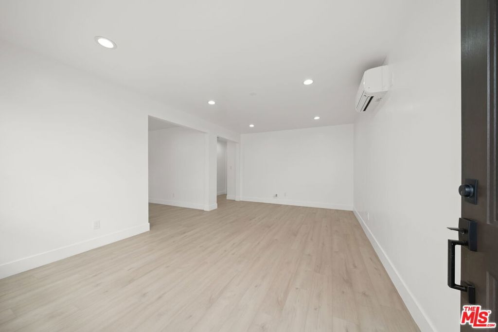1201 Ohio Ave 3 Property Photo 2