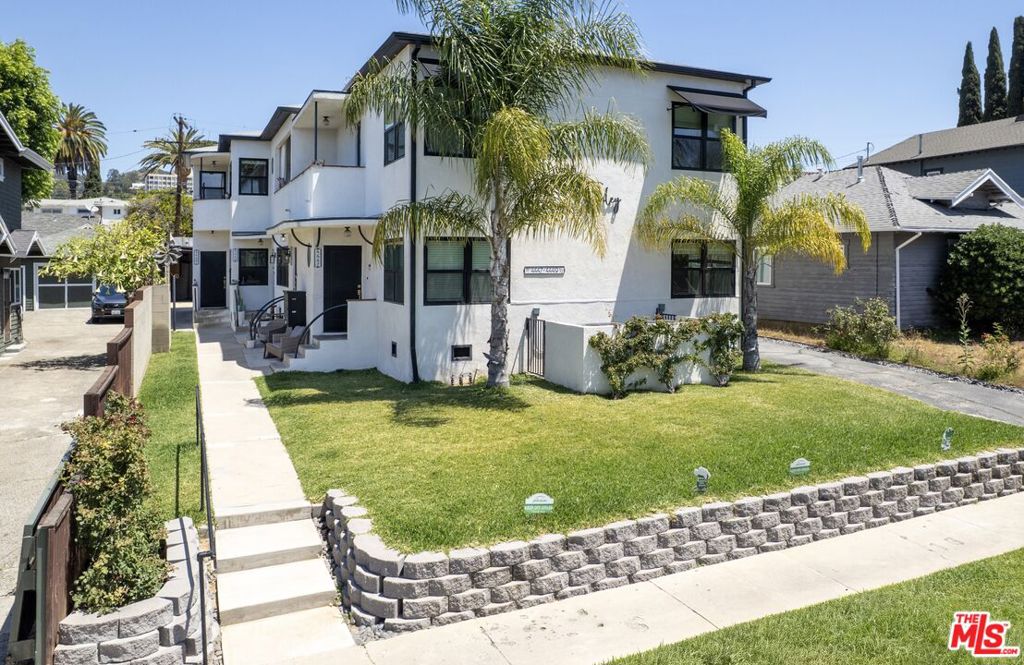 4447 Finley Avenue Property Photo 1