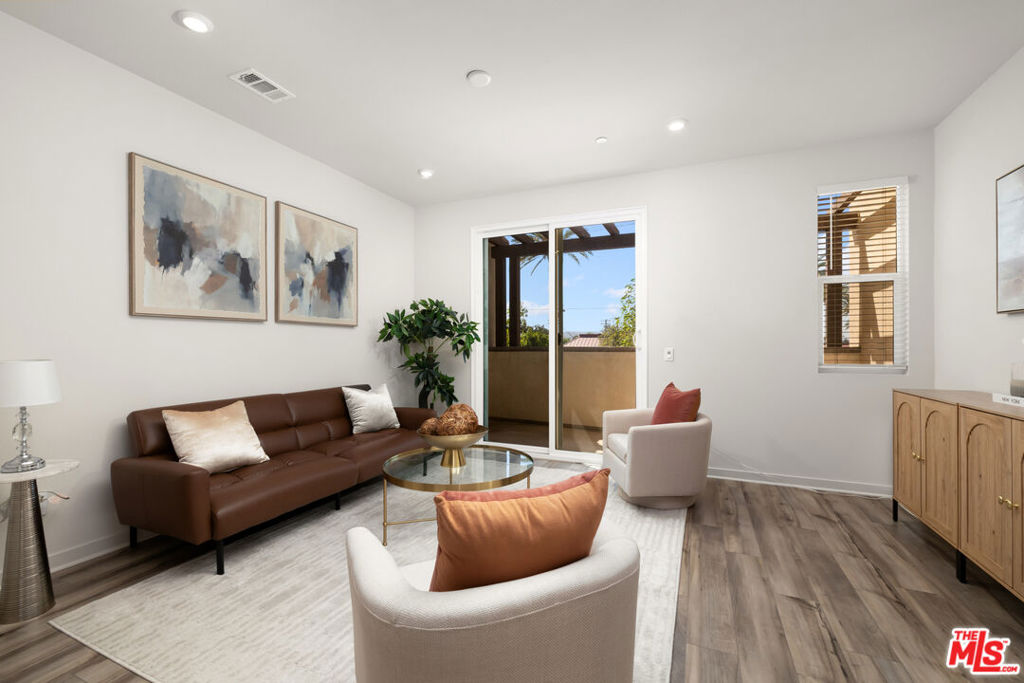 126 Dove Lndg Property Photo 12