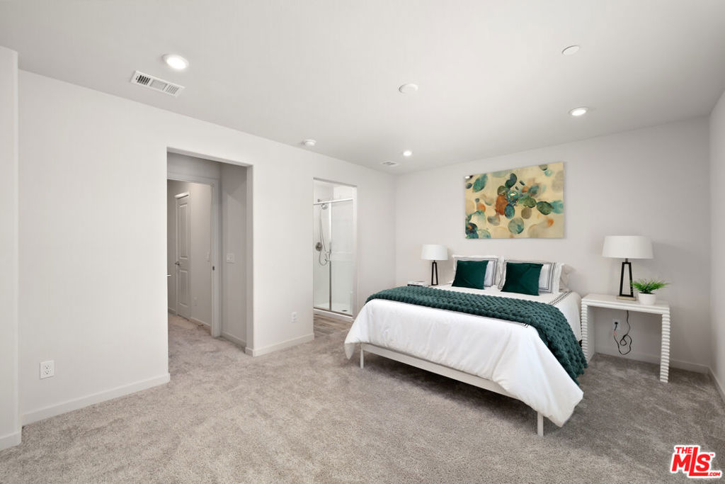 126 Dove Lndg Property Photo 20