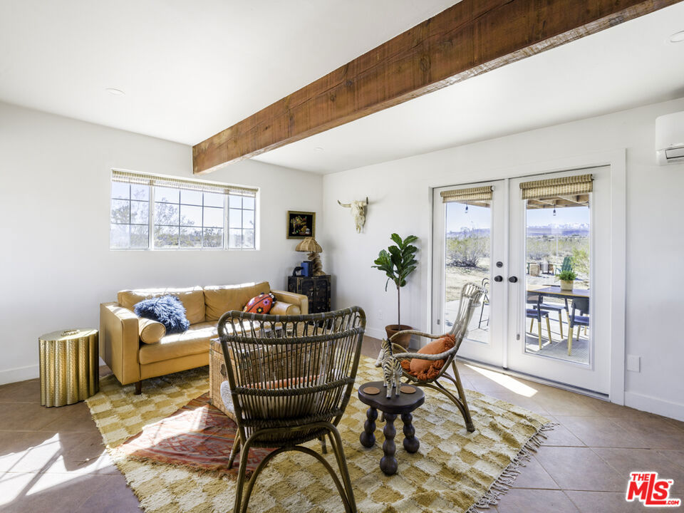 1016 Luna Mesa Road Property Photo 4