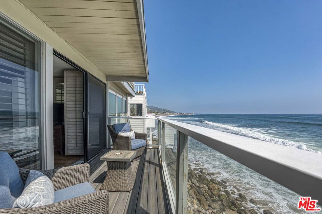 24108 Malibu Road Property Photo 24