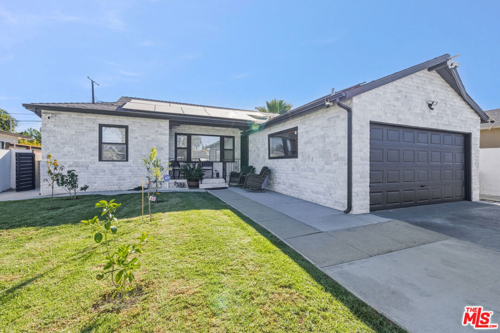 9137 Bartee Avenue Property Photo 6